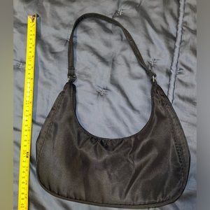 Black shoulder bag